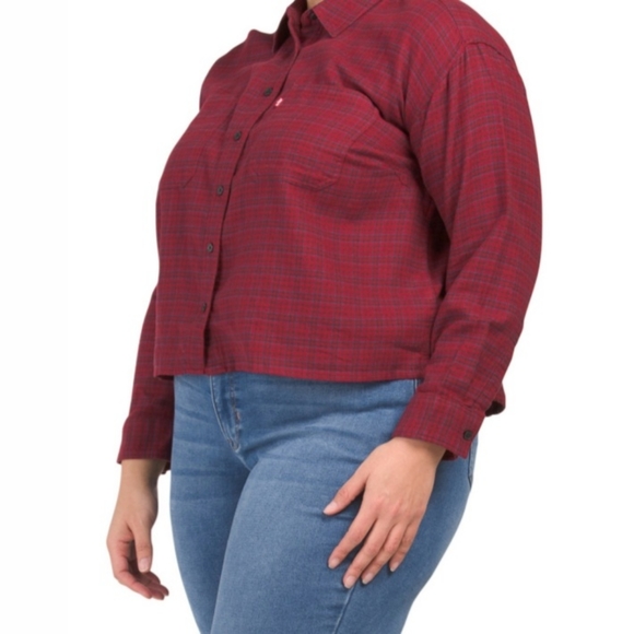 Levi's Red Plaid Cropped Flannel Button Down Shirt - Picture 1 of 9